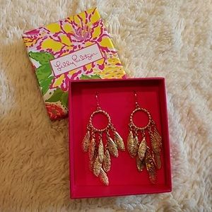 Lilly Pulitzer Gold Shell Chandelier Earrings